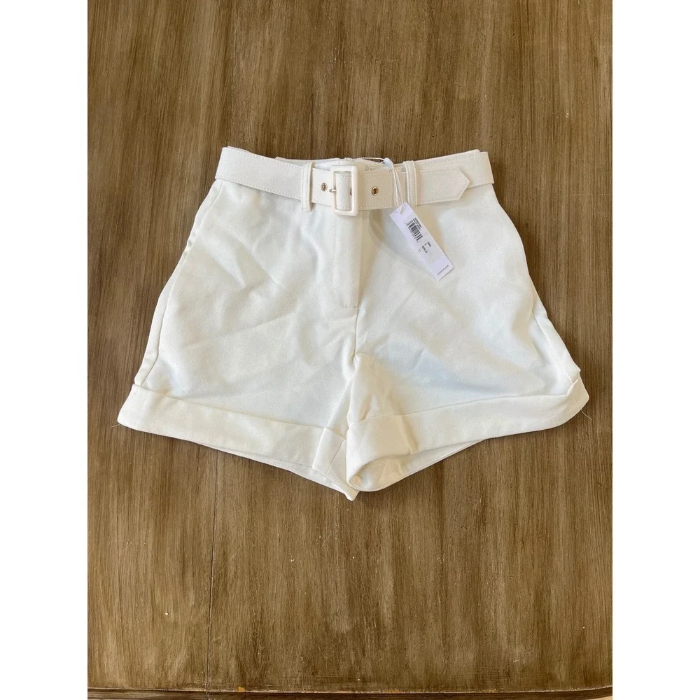 Trina Turk Eisley White Cuffed Shorts with Belt Sz 0 - Picture 4 of 8